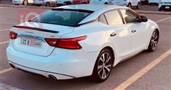 Nissan Maxima